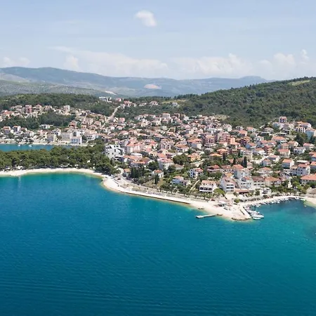 With A Parking Space Okrug Gornji, Ciovo - 14307 Apartman *